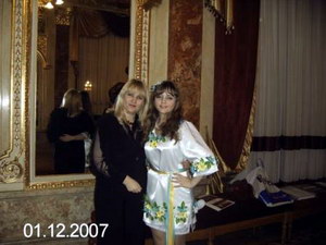 Любов Кузьмич з донькою Юлею